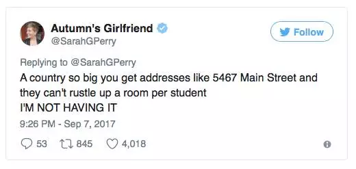 英国网友震惊了：什么？美国人上大学还要挤宿舍？